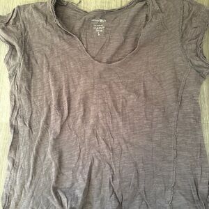 NATURAL LIFE Slub Scoop Neck Short Sleeve Tee in Taupe Brown